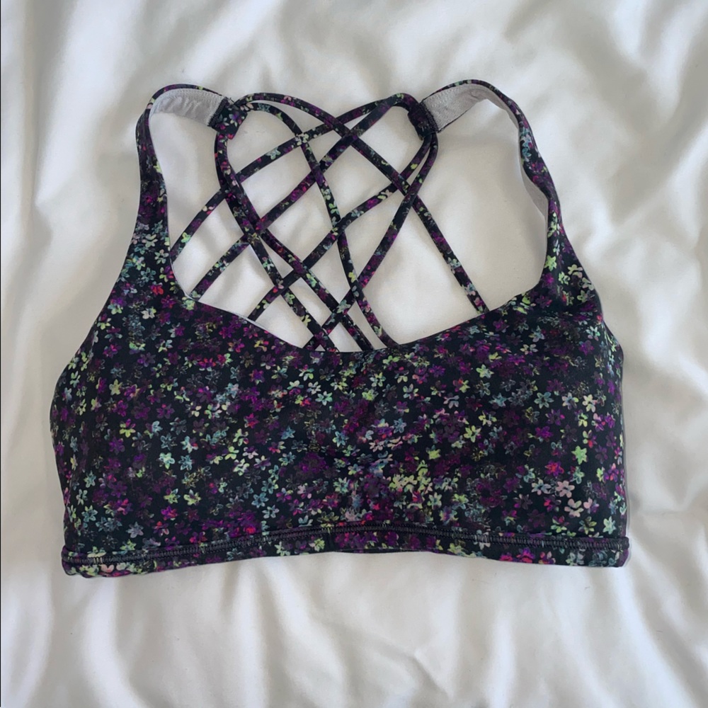 Lululemon Free To Be Bra Size 4